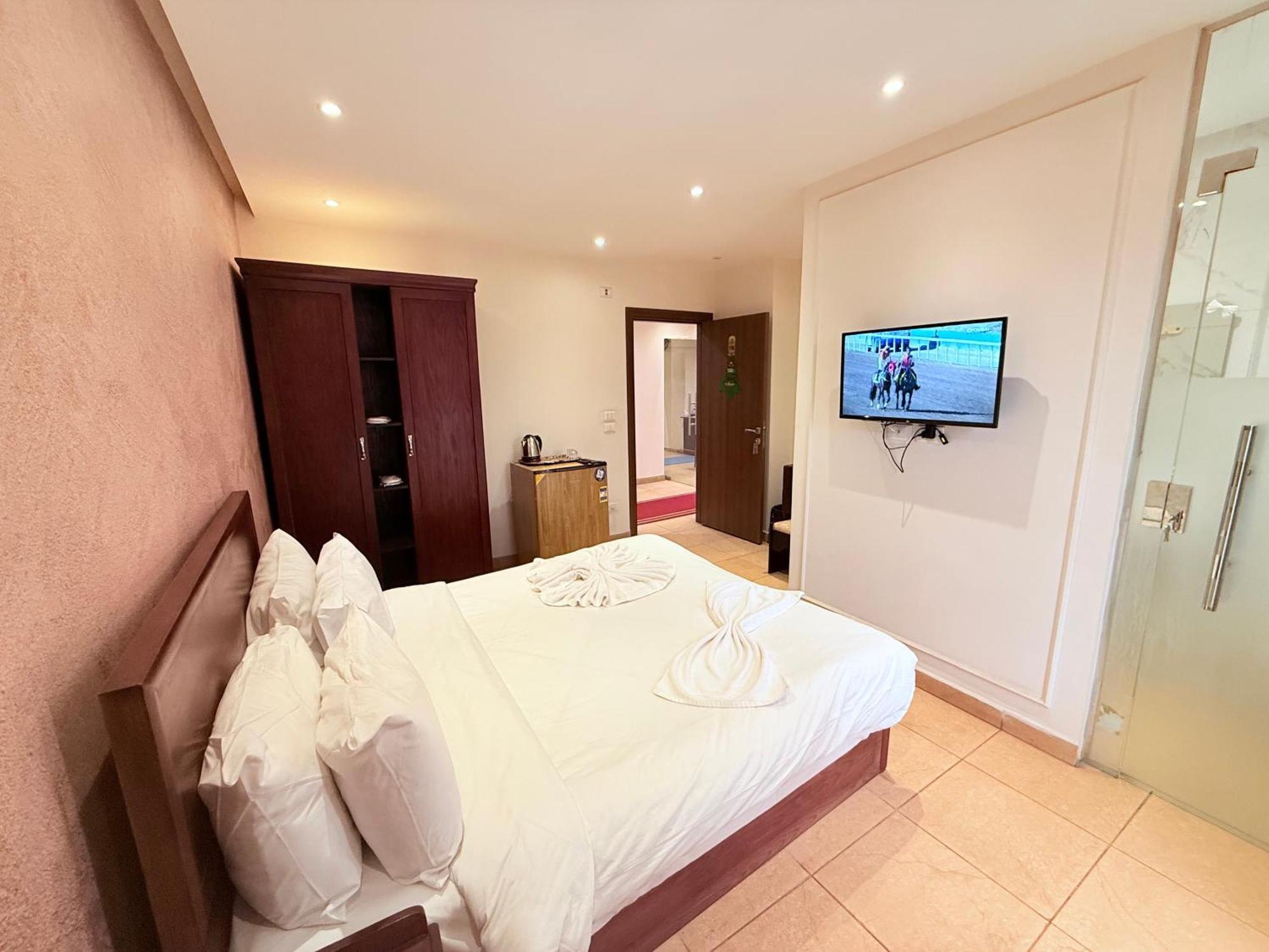 King Khafren View Inn Kafret el-Gabal エクステリア 写真