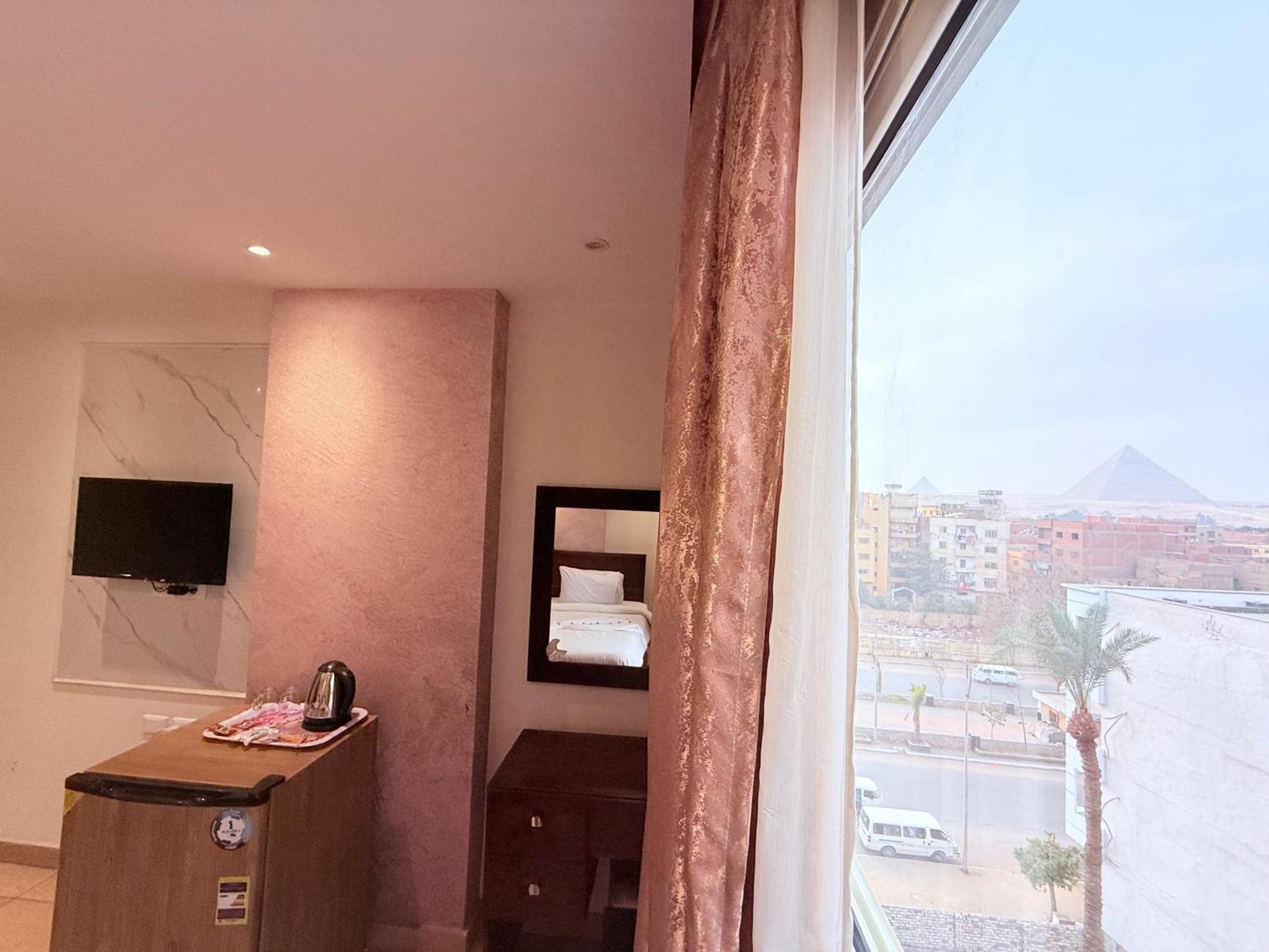 King Khafren View Inn Kafret el-Gabal エクステリア 写真